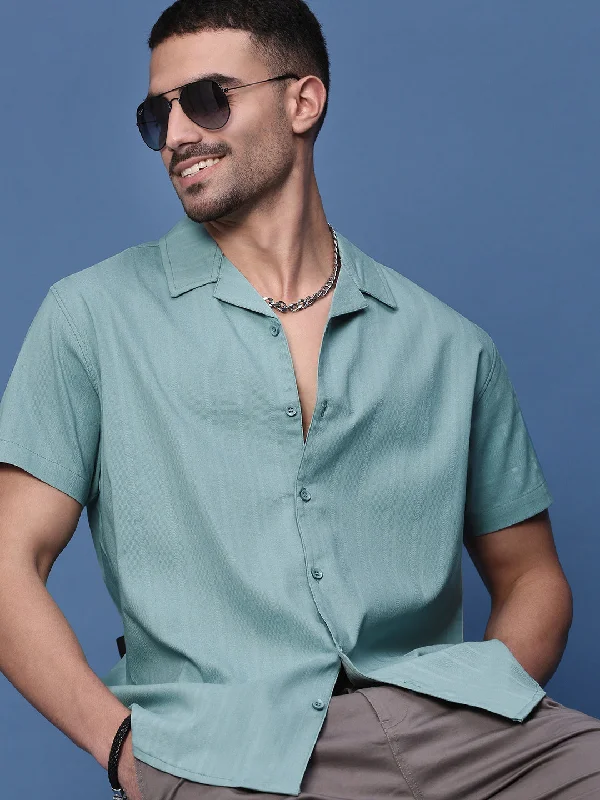 Men's Button - Down Oxford Casual Shirts in Crisp White for a Classic and Versatile StyleMen Turquoise Blue Solid Cuban Collar Shirt Men's Button - Down Oxford Casual Shirts in Crisp White for a Classic and Versatile StyleMen Turquoise Blue Solid Cuban Collar Shirt