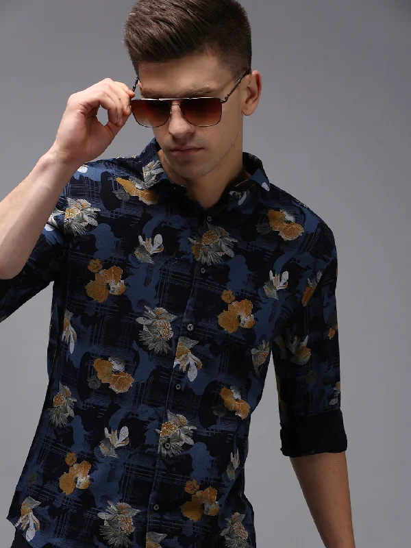 Men's Short - Sleeve Linen Casual Shirts in Light Khaki for a Breathable Summer OptionMen Blue Printed Casual Shirt Men's Short - Sleeve Linen Casual Shirts in Light Khaki for a Breathable Summer OptionMen Blue Printed Casual Shirt
