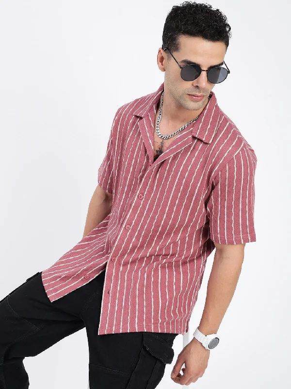 Men's Tailored Fit Checkered Casual Shirts in Multicolor for a Smart - Casual EnsembleMen Striped Pink Relaxed Fit Shirt Men's Tailored Fit Checkered Casual Shirts in Multicolor for a Smart - Casual EnsembleMen Striped Pink Relaxed Fit Shirt