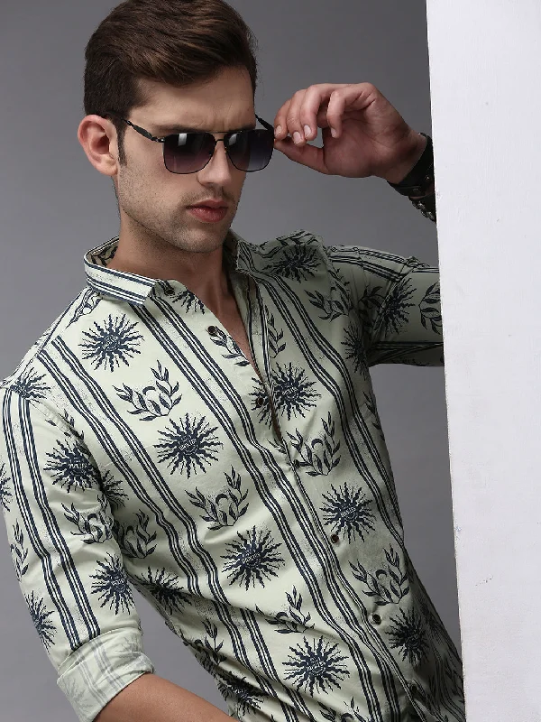 Men's Tailored Fit Checkered Casual Shirts in Multicolor for a Smart - Casual EnsembleMen Green Printed Casual Shirt Men's Tailored Fit Checkered Casual Shirts in Multicolor for a Smart - Casual EnsembleMen Green Printed Casual Shirt