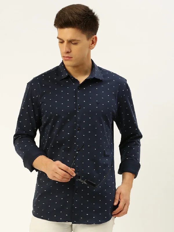 Men's Two - Tone Contrast Panel Casual Shirts in White and Navy for a Stylish and Eye - Catching DesignMen Navy Printed Casual Shirt Men's Two - Tone Contrast Panel Casual Shirts in White and Navy for a Stylish and Eye - Catching DesignMen Navy Printed Casual Shirt
