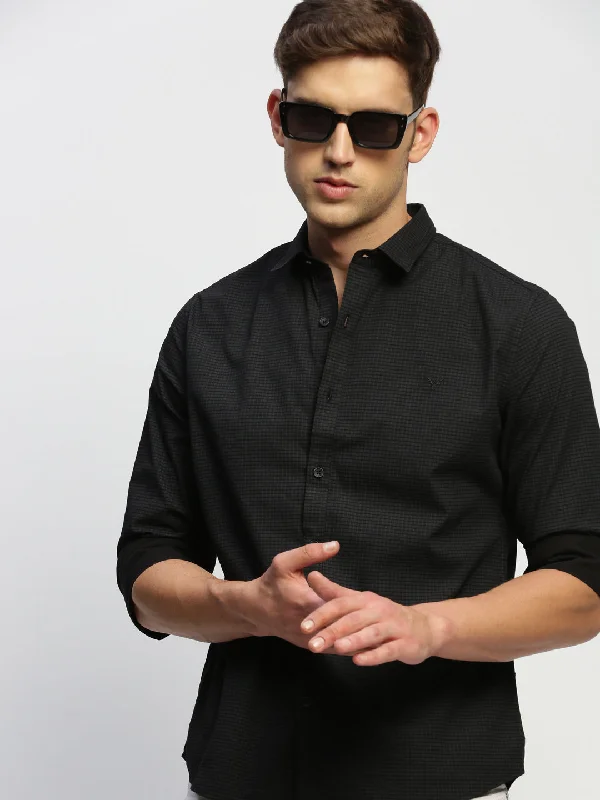 Men's Stretch - Fabric Casual Shirts in Navy Blue for a Comfortable and Flexible FitMen Black Striped Shirt Men's Stretch - Fabric Casual Shirts in Navy Blue for a Comfortable and Flexible FitMen Black Striped Shirt