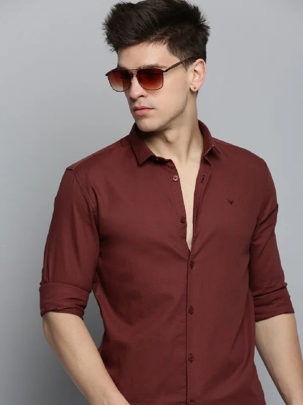 Men's Slim - Fit Printed Floral Casual Shirts in Pastel Colors for a Spring - Inspired VibeMen Orange Solid Casual Shirt Men's Slim - Fit Printed Floral Casual Shirts in Pastel Colors for a Spring - Inspired VibeMen Orange Solid Casual Shirt