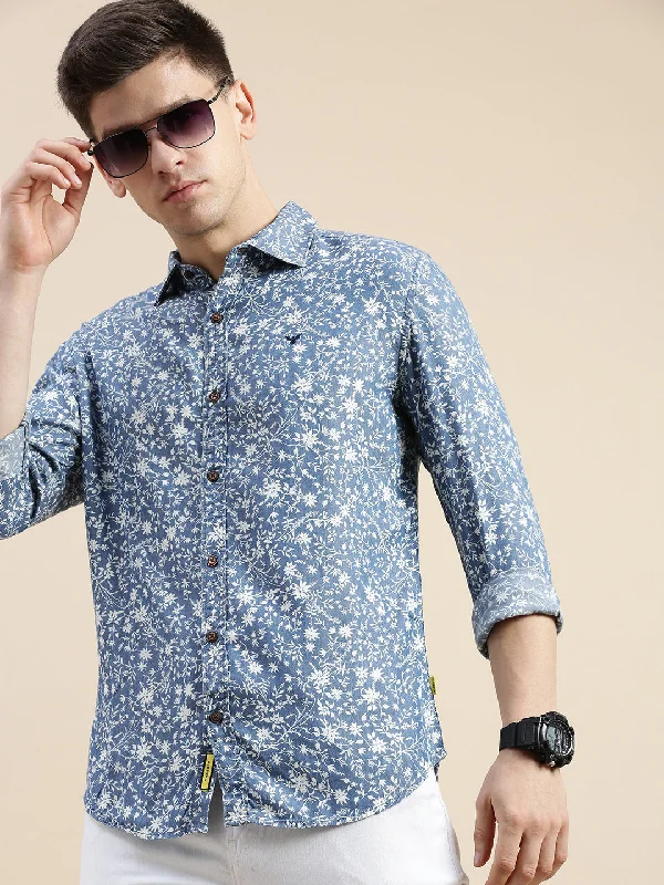 Men's Stretch - Fabric Casual Shirts in Navy Blue for a Comfortable and Flexible FitMen Spread Collar Printed Blue Shirt Men's Stretch - Fabric Casual Shirts in Navy Blue for a Comfortable and Flexible FitMen Spread Collar Printed Blue Shirt