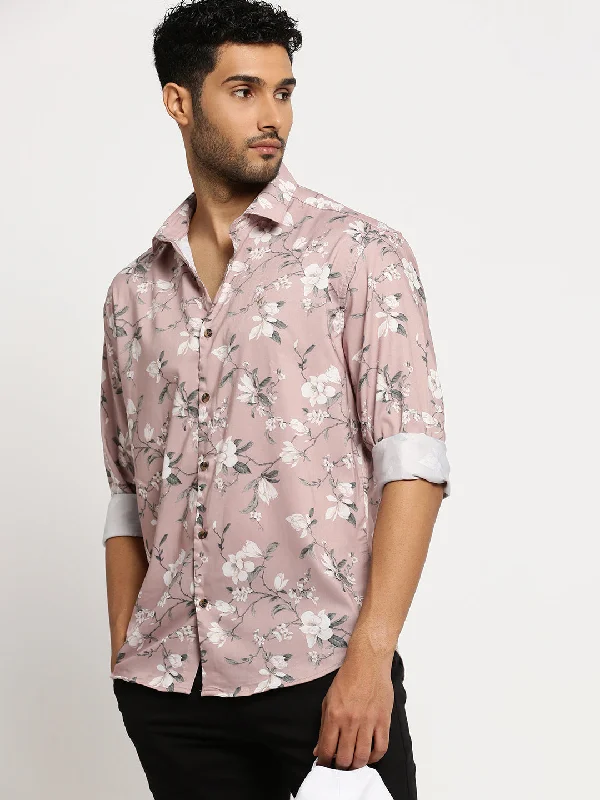 Men's Stretch - Fabric Casual Shirts in Navy Blue for a Comfortable and Flexible FitMen Peach Spread Collar Floral Shirt