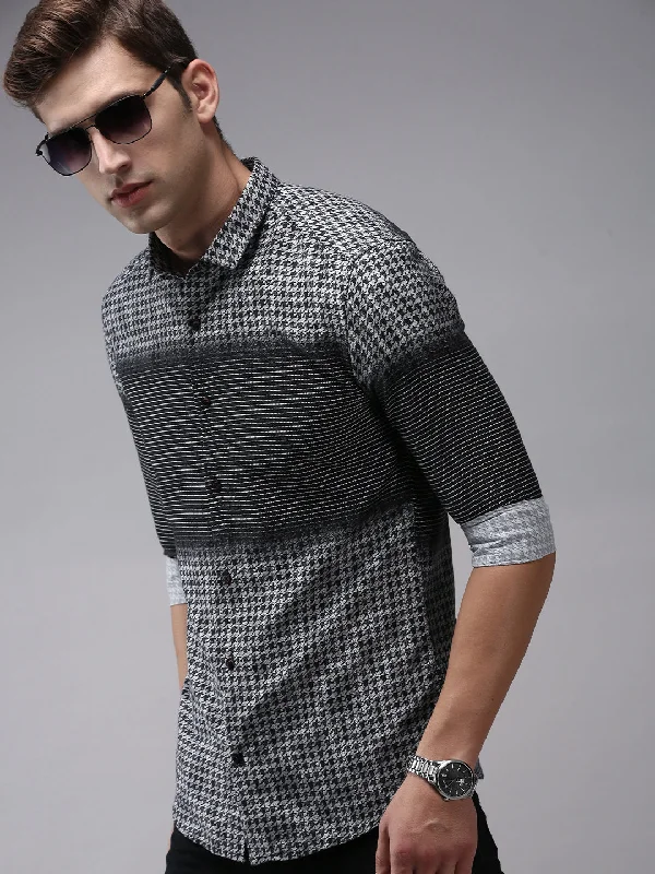 Men's Stretch - Fabric Casual Shirts in Navy Blue for a Comfortable and Flexible FitMen Black Printed Casual Shirt Men's Stretch - Fabric Casual Shirts in Navy Blue for a Comfortable and Flexible FitMen Black Printed Casual Shirt