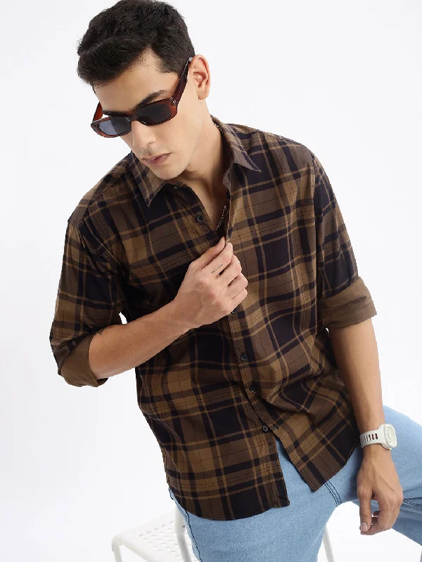 Men's Linen Blend Casual Shirts with Roll - Up Sleeves for a Summer Beach LookMen Spread Collar Checked Slim Fit Brown Shirt Men's Linen Blend Casual Shirts with Roll - Up Sleeves for a Summer Beach LookMen Spread Collar Checked Slim Fit Brown Shirt