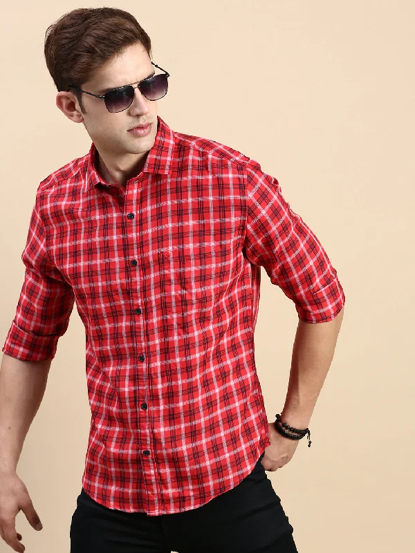Men's Slim - Fit Printed Floral Casual Shirts in Pastel Colors for a Spring - Inspired VibeMen Red Checked Casual Shirt Men's Slim - Fit Printed Floral Casual Shirts in Pastel Colors for a Spring - Inspired VibeMen Red Checked Casual Shirt