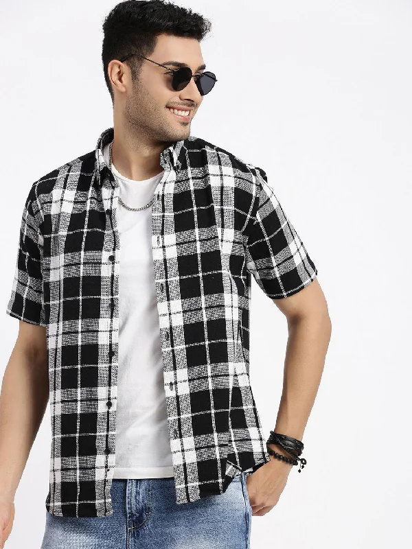 Men's Wrinkle - Resistant Polyester Blend Casual Shirts for Easy Travel and MaintenanceMen Black Checked Slim Fit Shirt Men's Wrinkle - Resistant Polyester Blend Casual Shirts for Easy Travel and MaintenanceMen Black Checked Slim Fit Shirt