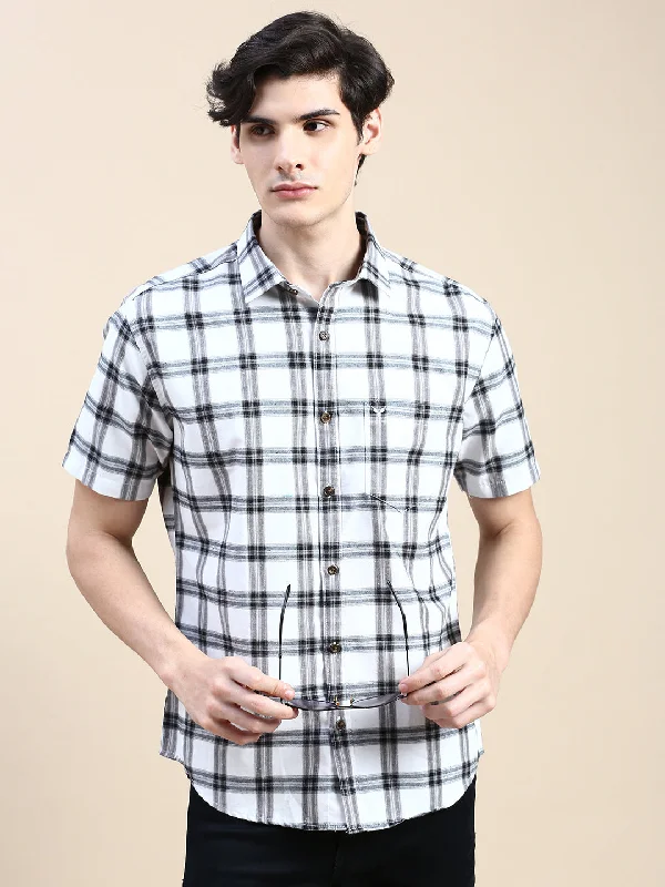 Plus Size Men's Striped Chambray Casual Shirts with a Spread Collar for a Preppy AppearanceMen Spread Collar Checked White Shirt Plus Size Men's Striped Chambray Casual Shirts with a Spread Collar for a Preppy AppearanceMen Spread Collar Checked White Shirt