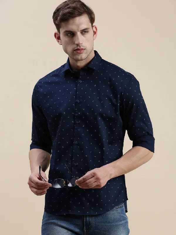 Men's Tailored Fit Checkered Casual Shirts in Multicolor for a Smart - Casual EnsembleMen Navy Graphics Casual Shirt Men's Tailored Fit Checkered Casual Shirts in Multicolor for a Smart - Casual EnsembleMen Navy Graphics Casual Shirt