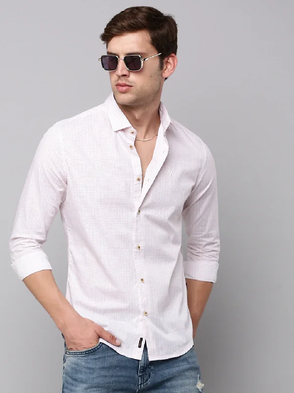Men's Retro - Style Hawaiian Print Casual Shirts in Bold Patterns for a Tropical VacationMen Pink Printed Casual Shirt Men's Retro - Style Hawaiian Print Casual Shirts in Bold Patterns for a Tropical VacationMen Pink Printed Casual Shirt