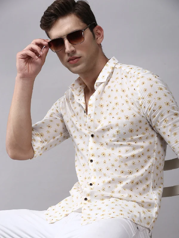 Men's Thermal - Lined Casual Shirts in Black for Added Warmth in Cold WeatherMen White Printed Casual Shirt Men's Thermal - Lined Casual Shirts in Black for Added Warmth in Cold WeatherMen White Printed Casual Shirt