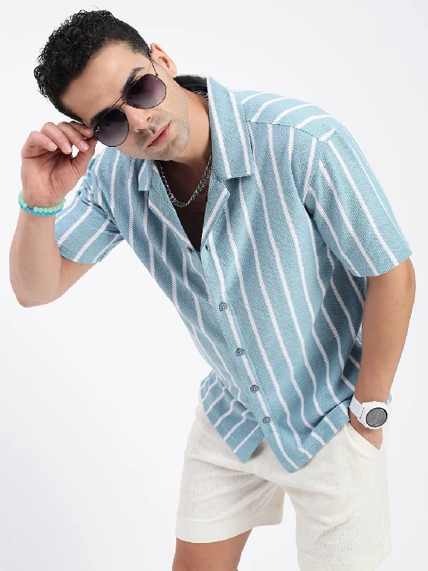 Men's Long - Line Oversized Casual Shirts in Dark Gray for a Relaxed and Modern LookMen Striped Blue Relaxed Fit Shirt Men's Long - Line Oversized Casual Shirts in Dark Gray for a Relaxed and Modern LookMen Striped Blue Relaxed Fit Shirt