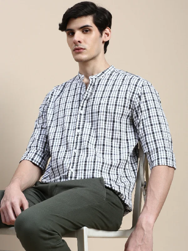 Men's Two - Tone Contrast Panel Casual Shirts in White and Navy for a Stylish and Eye - Catching DesignMen White Checked Casual Shirt Men's Two - Tone Contrast Panel Casual Shirts in White and Navy for a Stylish and Eye - Catching DesignMen White Checked Casual Shirt
