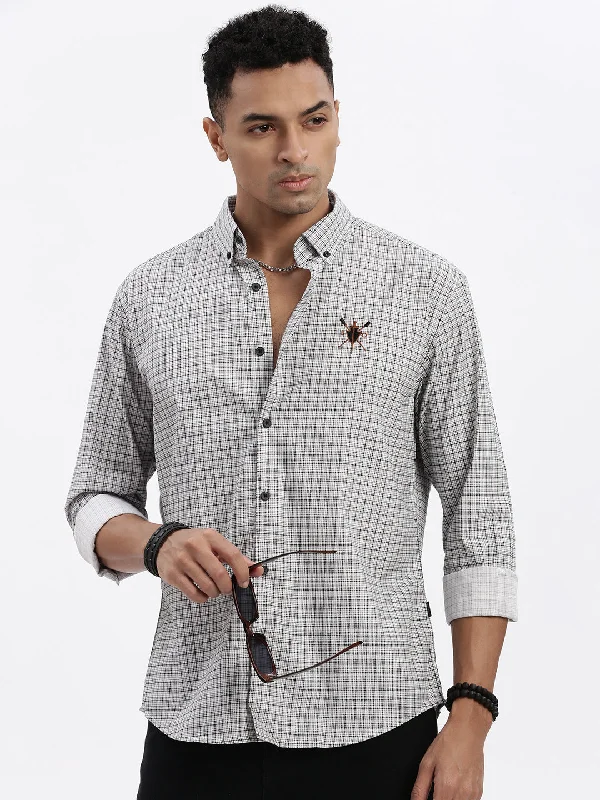 Men's Retro - Style Hawaiian Print Casual Shirts in Bold Patterns for a Tropical VacationMen White Checked Slim Fit Shirt Men's Retro - Style Hawaiian Print Casual Shirts in Bold Patterns for a Tropical VacationMen White Checked Slim Fit Shirt
