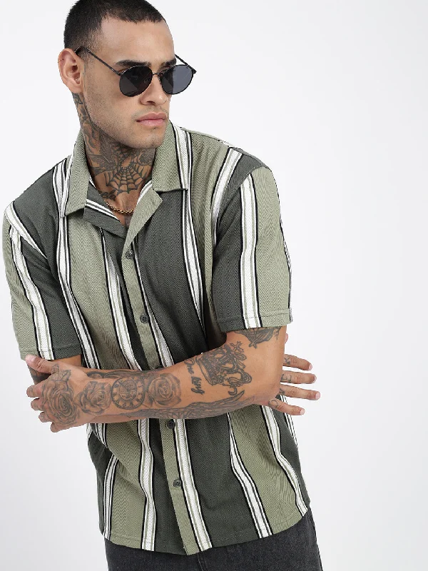 Men's Linen Blend Casual Shirts with Roll - Up Sleeves for a Summer Beach LookMen Striped Green Relaxed Fit Shirt Men's Linen Blend Casual Shirts with Roll - Up Sleeves for a Summer Beach LookMen Striped Green Relaxed Fit Shirt
