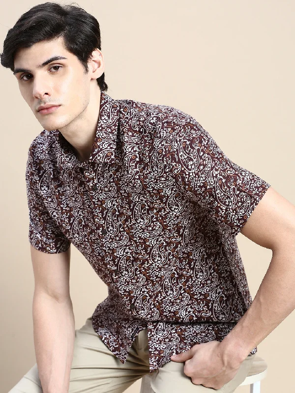 Men's Tailored Fit Checkered Casual Shirts in Multicolor for a Smart - Casual EnsembleMen Brown Printed Casual Shirt Men's Tailored Fit Checkered Casual Shirts in Multicolor for a Smart - Casual EnsembleMen Brown Printed Casual Shirt