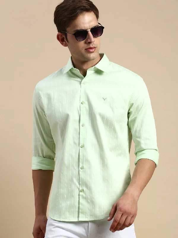 Men's Retro - Style Hawaiian Print Casual Shirts in Bold Patterns for a Tropical VacationMen Green Striped Casual Shirt Men's Retro - Style Hawaiian Print Casual Shirts in Bold Patterns for a Tropical VacationMen Green Striped Casual Shirt