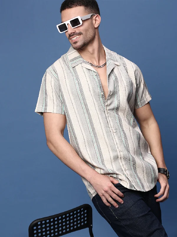 Men's Thermal - Lined Casual Shirts in Black for Added Warmth in Cold WeatherMen Grey Cuban Collar Striped Shirt Men's Thermal - Lined Casual Shirts in Black for Added Warmth in Cold WeatherMen Grey Cuban Collar Striped Shirt