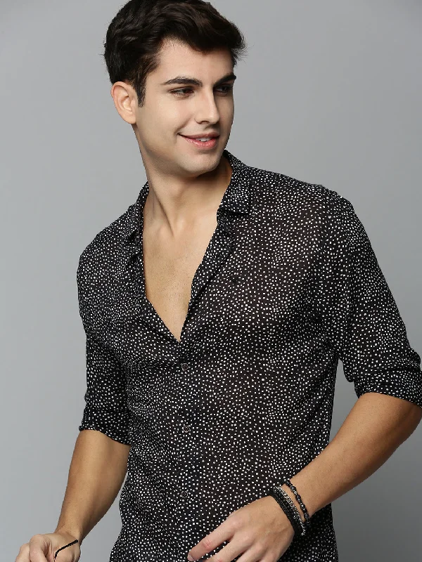 Men's Thermal - Lined Casual Shirts in Black for Added Warmth in Cold WeatherMen Black Printed Casual Shirt Men's Thermal - Lined Casual Shirts in Black for Added Warmth in Cold WeatherMen Black Printed Casual Shirt