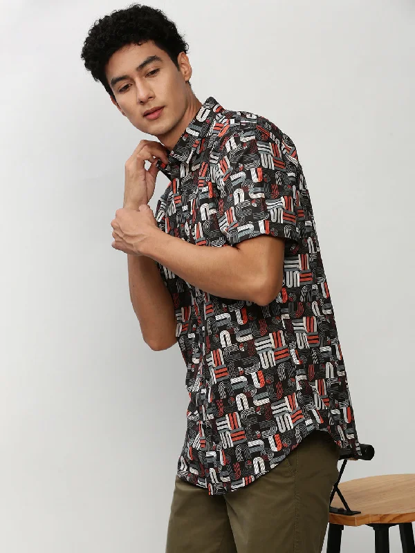 Men's Retro - Style Hawaiian Print Casual Shirts in Bold Patterns for a Tropical VacationMen Black Printed Casual Casual Shirts Men's Retro - Style Hawaiian Print Casual Shirts in Bold Patterns for a Tropical VacationMen Black Printed Casual Casual Shirts