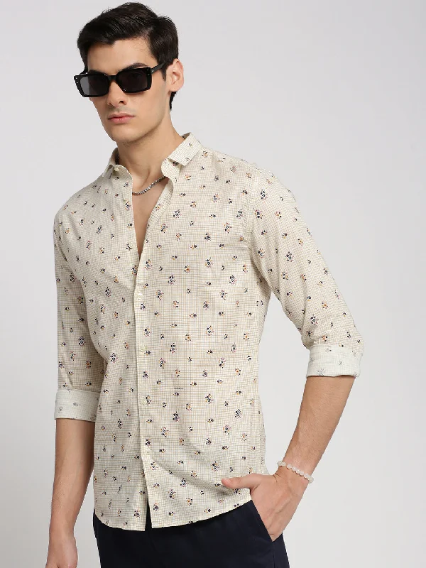 Men's Two - Tone Contrast Panel Casual Shirts in White and Navy for a Stylish and Eye - Catching DesignMen White Spread Collar Floral Shirt Men's Two - Tone Contrast Panel Casual Shirts in White and Navy for a Stylish and Eye - Catching DesignMen White Spread Collar Floral Shirt