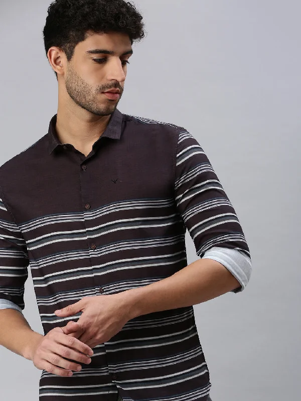 Men's Tailored Fit Checkered Casual Shirts in Multicolor for a Smart - Casual EnsembleMen Black Striped Casual Shirt Men's Tailored Fit Checkered Casual Shirts in Multicolor for a Smart - Casual EnsembleMen Black Striped Casual Shirt