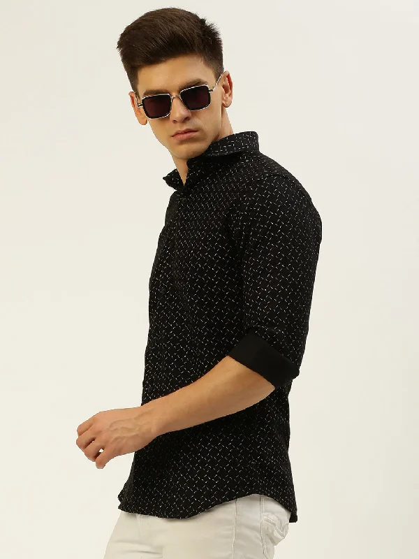 Men's Tailored Fit Checkered Casual Shirts in Multicolor for a Smart - Casual EnsembleMen Black Printed Casual Shirt Men's Tailored Fit Checkered Casual Shirts in Multicolor for a Smart - Casual EnsembleMen Black Printed Casual Shirt