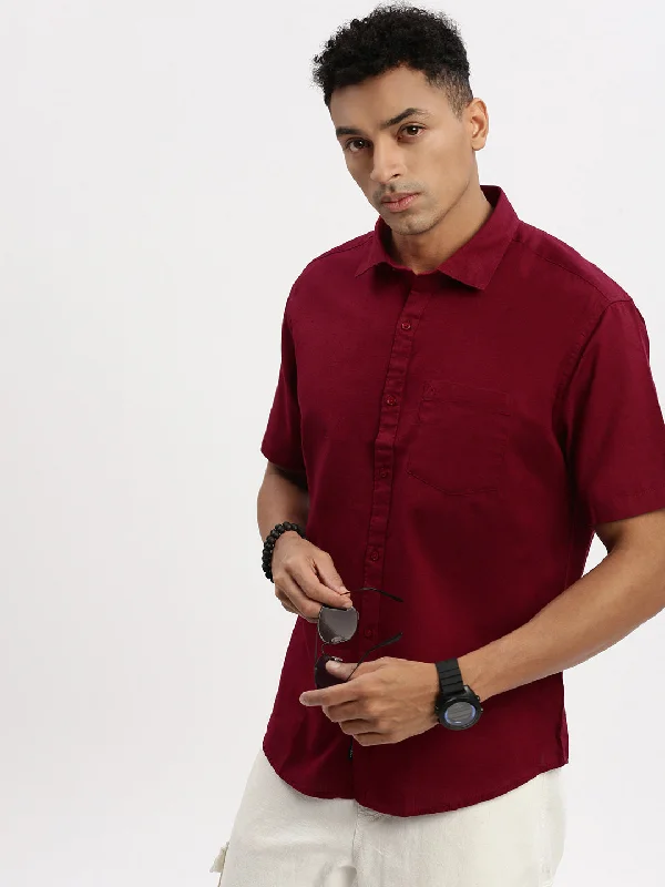 Men's Slim - Fit Printed Floral Casual Shirts in Pastel Colors for a Spring - Inspired VibeMen Maroon Solid Slim Fit Shirt Men's Slim - Fit Printed Floral Casual Shirts in Pastel Colors for a Spring - Inspired VibeMen Maroon Solid Slim Fit Shirt