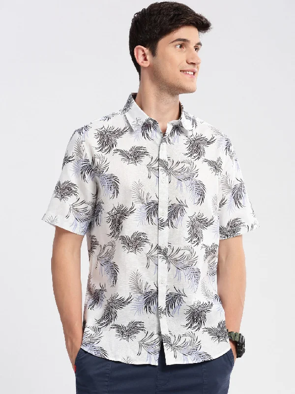 Men's Retro - Style Hawaiian Print Casual Shirts in Bold Patterns for a Tropical VacationMen Spread Collar Floral White Casual Shirt Men's Retro - Style Hawaiian Print Casual Shirts in Bold Patterns for a Tropical VacationMen Spread Collar Floral White Casual Shirt