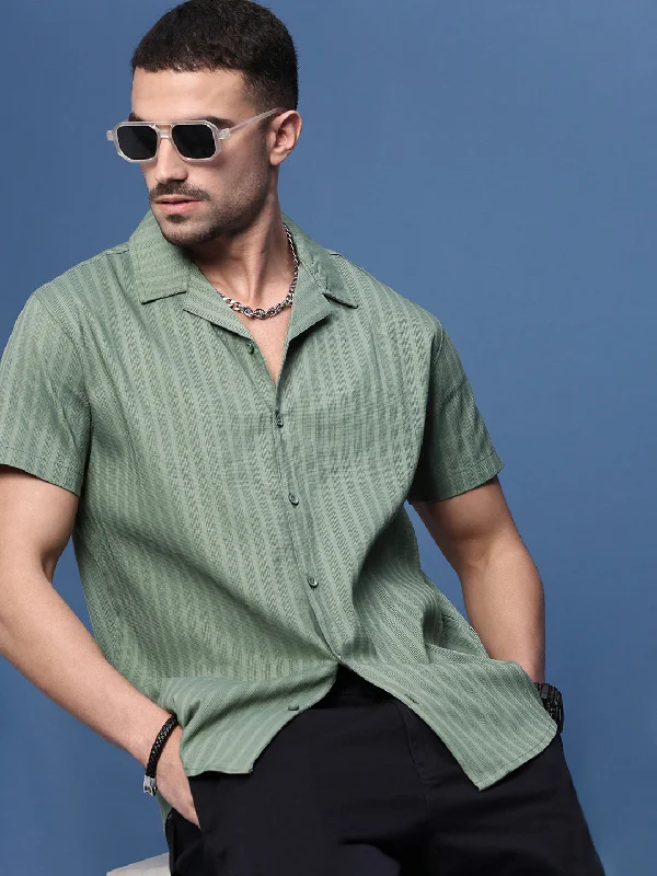 Men's Slim - Fit Printed Floral Casual Shirts in Pastel Colors for a Spring - Inspired VibeMen Green Solid Cuban Collar Shirt Men's Slim - Fit Printed Floral Casual Shirts in Pastel Colors for a Spring - Inspired VibeMen Green Solid Cuban Collar Shirt