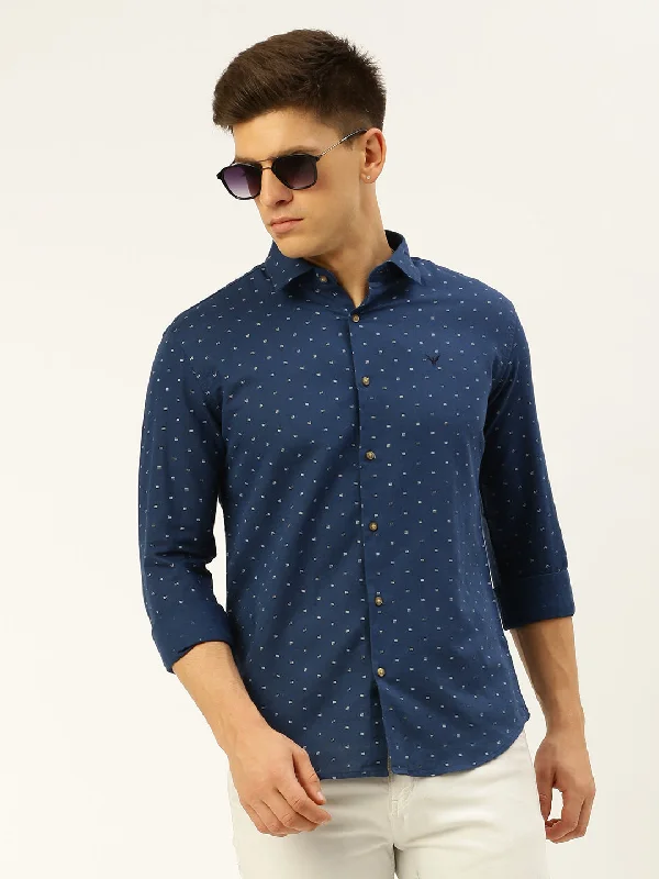Men's Two - Tone Contrast Panel Casual Shirts in White and Navy for a Stylish and Eye - Catching DesignMen Navy Printed Casual Shirt Men's Two - Tone Contrast Panel Casual Shirts in White and Navy for a Stylish and Eye - Catching DesignMen Navy Printed Casual Shirt