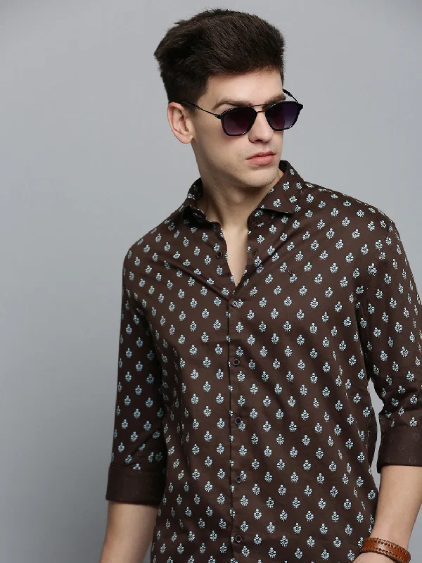 Men's Button - Down Oxford Casual Shirts in Crisp White for a Classic and Versatile StyleMen Green Printed Casual Shirt Men's Button - Down Oxford Casual Shirts in Crisp White for a Classic and Versatile StyleMen Green Printed Casual Shirt