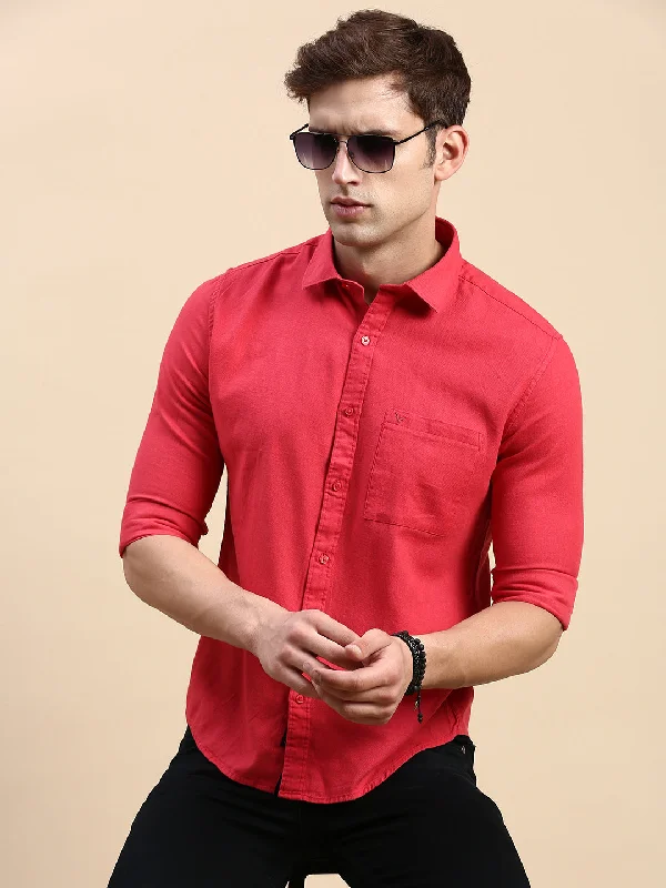 Men's Button - Down Oxford Casual Shirts in Crisp White for a Classic and Versatile StyleMen Magenta Solid Casual Shirt Men's Button - Down Oxford Casual Shirts in Crisp White for a Classic and Versatile StyleMen Magenta Solid Casual Shirt