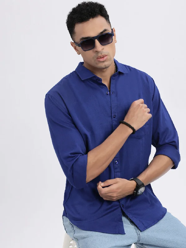 Men's Distressed Denim Casual Shirts with Frayed Edges for a Trendy and Rugged LookMen Blue Solid Slim Fit Shirt Men's Distressed Denim Casual Shirts with Frayed Edges for a Trendy and Rugged LookMen Blue Solid Slim Fit Shirt