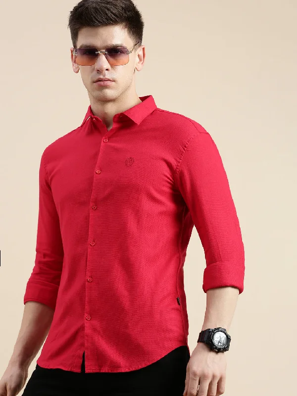 Men's Button - Down Oxford Casual Shirts in Crisp White for a Classic and Versatile StyleMen Spread Collar Solid Red Shirt Men's Button - Down Oxford Casual Shirts in Crisp White for a Classic and Versatile StyleMen Spread Collar Solid Red Shirt