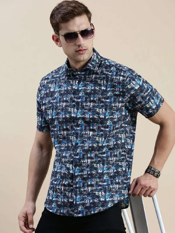 Men's Stretch - Fabric Casual Shirts in Navy Blue for a Comfortable and Flexible FitMen Multi Graphics Casual Shirt