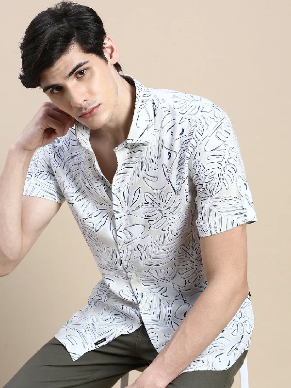 Men's Two - Tone Contrast Panel Casual Shirts in White and Navy for a Stylish and Eye - Catching DesignMen Cream Floral Casual Shirt