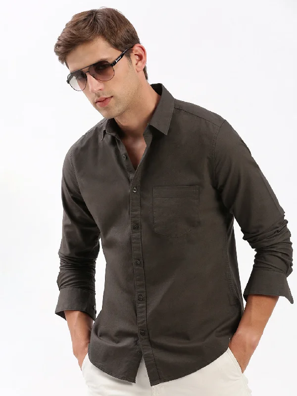 Men's Slim - Fit Printed Floral Casual Shirts in Pastel Colors for a Spring - Inspired VibeMen Spread Collar Solid Olive Shirt Men's Slim - Fit Printed Floral Casual Shirts in Pastel Colors for a Spring - Inspired VibeMen Spread Collar Solid Olive Shirt