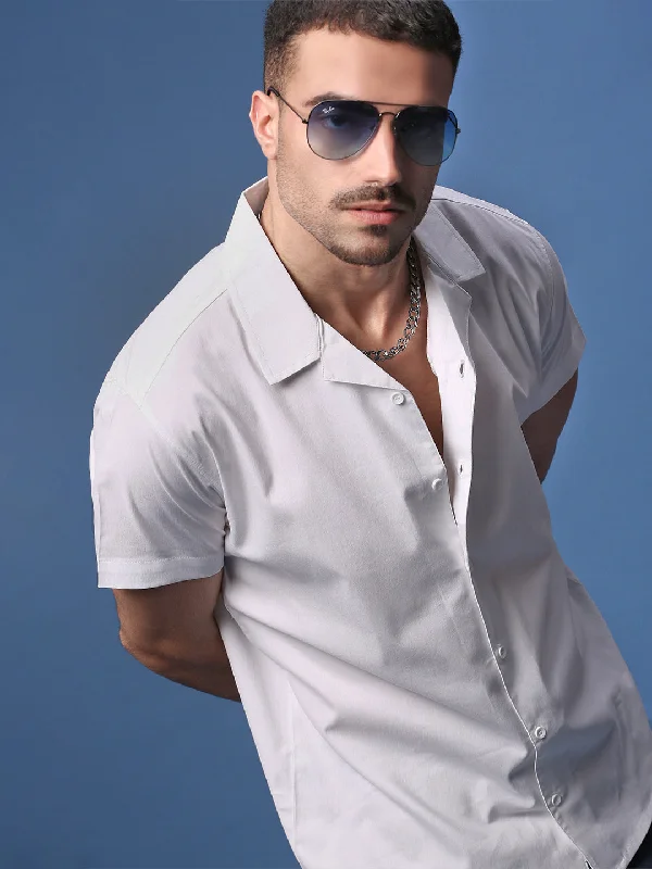 Men's Long - Line Oversized Casual Shirts in Dark Gray for a Relaxed and Modern LookMen White Solid Cuban Collar Shirt Men's Long - Line Oversized Casual Shirts in Dark Gray for a Relaxed and Modern LookMen White Solid Cuban Collar Shirt