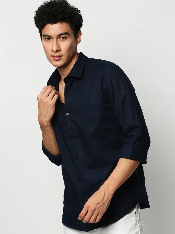 Men's Retro - Style Hawaiian Print Casual Shirts in Bold Patterns for a Tropical VacationMen Navy Striped Casual Casual Shirts