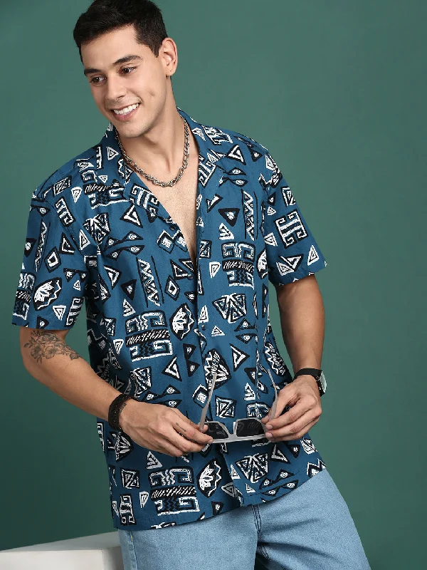 Men's Tailored Fit Checkered Casual Shirts in Multicolor for a Smart - Casual EnsembleMen Cuban Collar Geometric Blue Relaxed Fit Shirt Men's Tailored Fit Checkered Casual Shirts in Multicolor for a Smart - Casual EnsembleMen Cuban Collar Geometric Blue Relaxed Fit Shirt