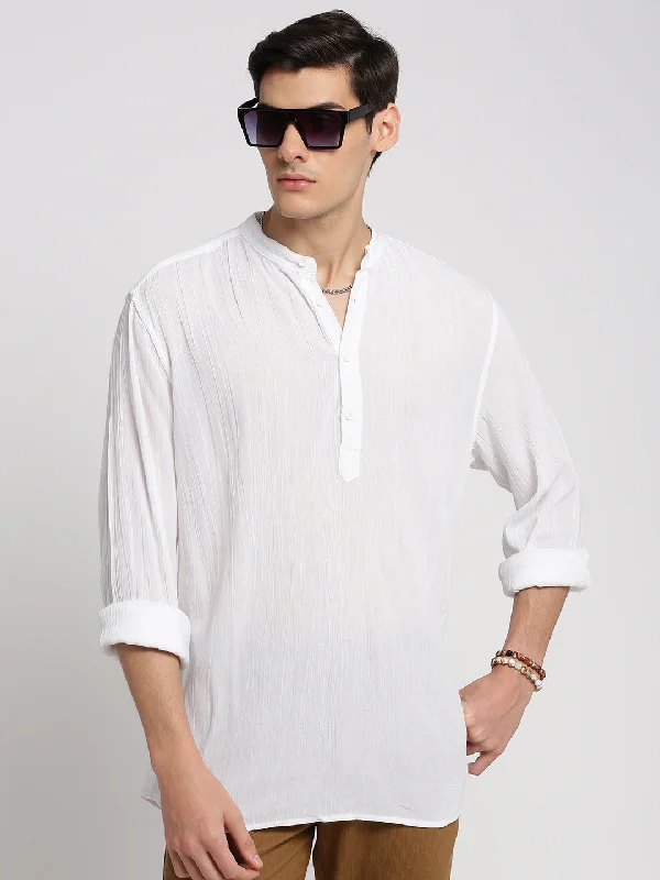 Men's Stretch - Fabric Casual Shirts in Navy Blue for a Comfortable and Flexible FitMen White Solid Mandarin Collar Casual Short Shirt Men's Stretch - Fabric Casual Shirts in Navy Blue for a Comfortable and Flexible FitMen White Solid Mandarin Collar Casual Short Shirt