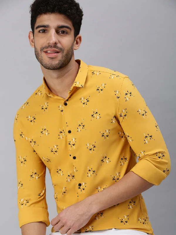 Men's Two - Tone Contrast Panel Casual Shirts in White and Navy for a Stylish and Eye - Catching DesignMen Yellow Printed Casual Shirt Men's Two - Tone Contrast Panel Casual Shirts in White and Navy for a Stylish and Eye - Catching DesignMen Yellow Printed Casual Shirt