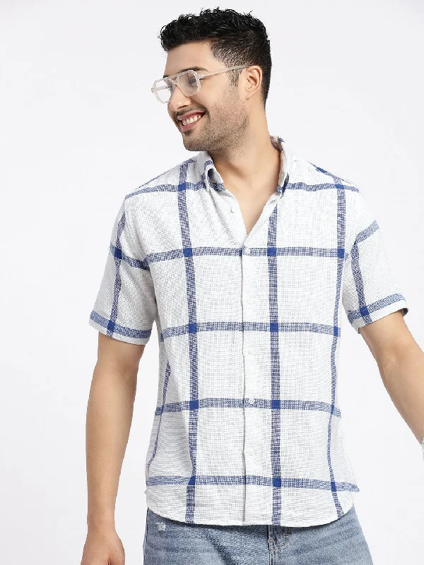 Men's Slim - Fit Printed Floral Casual Shirts in Pastel Colors for a Spring - Inspired VibeMen White Checked Slim Fit Shirt Men's Slim - Fit Printed Floral Casual Shirts in Pastel Colors for a Spring - Inspired VibeMen White Checked Slim Fit Shirt