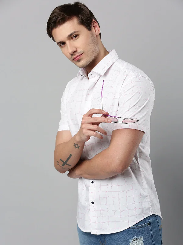 Men's Stretch - Fabric Casual Shirts in Navy Blue for a Comfortable and Flexible FitMen White Checked Casual Shirt Men's Stretch - Fabric Casual Shirts in Navy Blue for a Comfortable and Flexible FitMen White Checked Casual Shirt