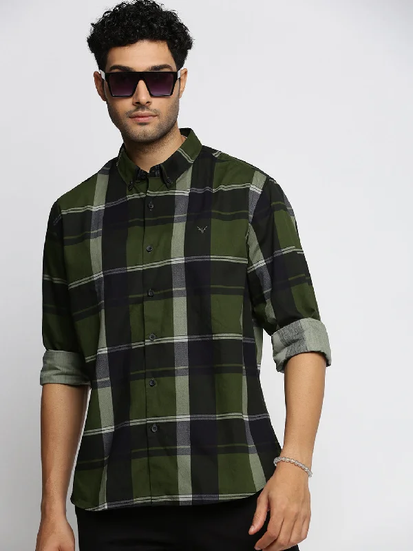 Men's Slim - Fit Printed Floral Casual Shirts in Pastel Colors for a Spring - Inspired VibeMen Olive Spread Collar Tartan Checks Shirt Men's Slim - Fit Printed Floral Casual Shirts in Pastel Colors for a Spring - Inspired VibeMen Olive Spread Collar Tartan Checks Shirt