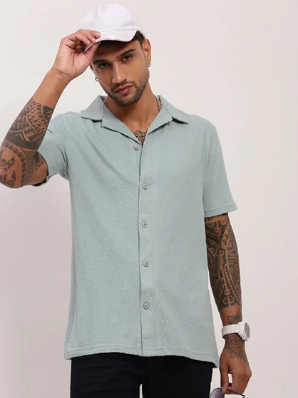 Men's Sustainable Recycled Material Casual Shirts for Eco - Conscious ConsumersMen Sea Green Solid Cuban Collar Shirt