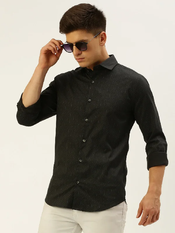 Men's Stretch - Fabric Casual Shirts in Navy Blue for a Comfortable and Flexible FitMen Black Printed Casual Shirt